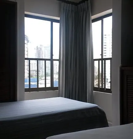 Apartment Edificio Escape Plaza *
