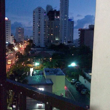 Apartment Edificio Escape Plaza