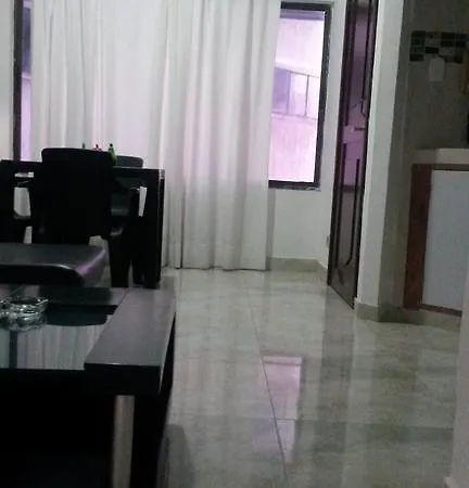 Edificio Escape Plaza *