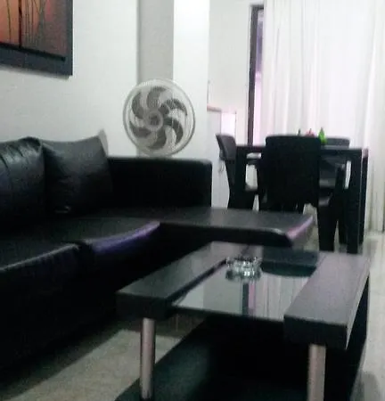 Edificio Escape Plaza